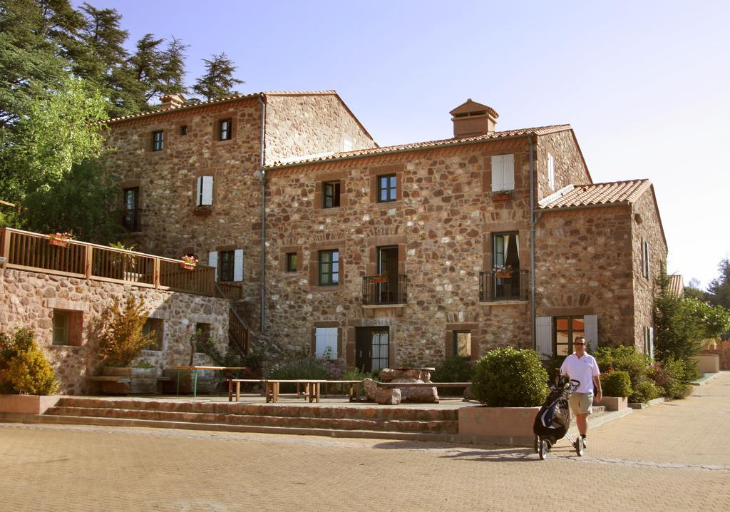Le Domaine De Falgos Golf & Spa Saint-Laurent-de-Cerdans エクステリア 写真
